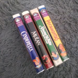 ❤Disney Princess VHS Bundle!!